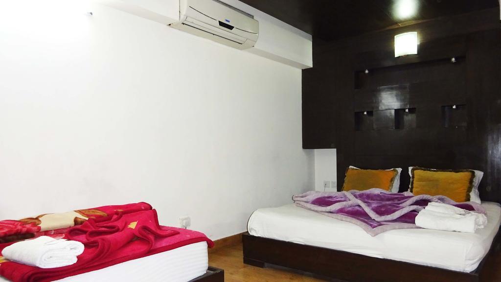 Hotel Durga International New Delhi Eksteriør billede