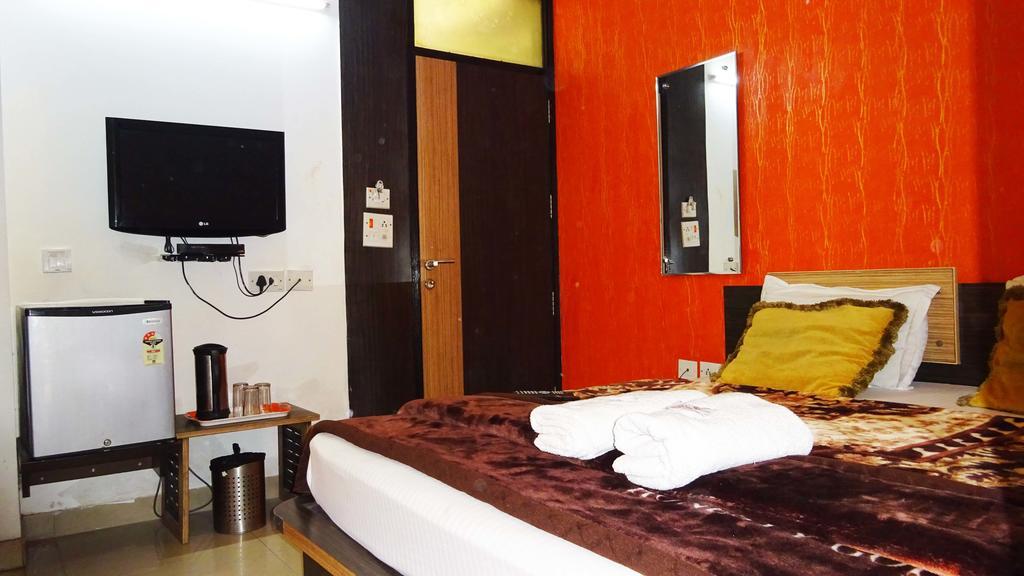 Hotel Durga International New Delhi Eksteriør billede