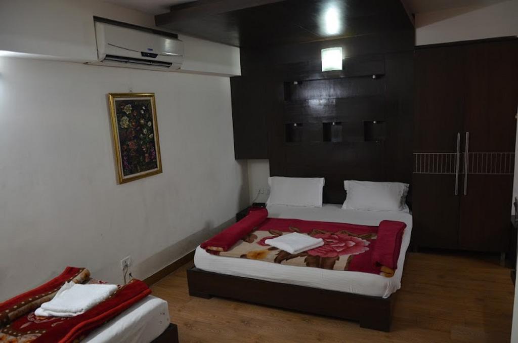 Hotel Durga International New Delhi Eksteriør billede